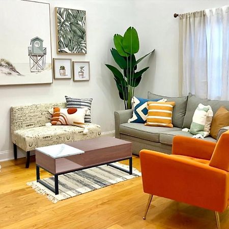 Modern Apartment With Parking & Quick Ride To Manhattan Нью-Йорк Экстерьер фото