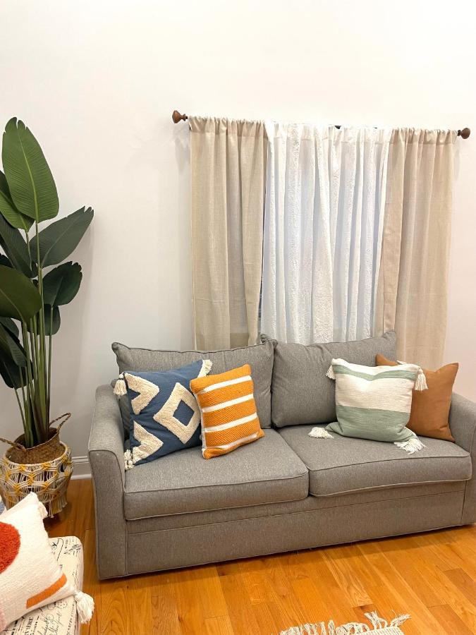 Modern Apartment With Parking & Quick Ride To Manhattan Нью-Йорк Экстерьер фото