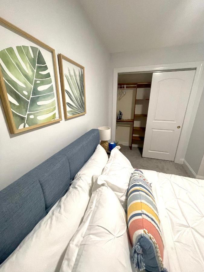 Modern Apartment With Parking & Quick Ride To Manhattan Нью-Йорк Экстерьер фото